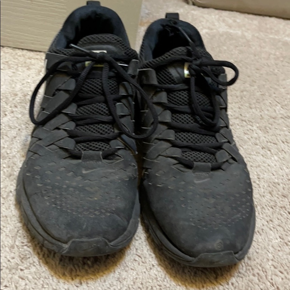 Nike fingertrap max